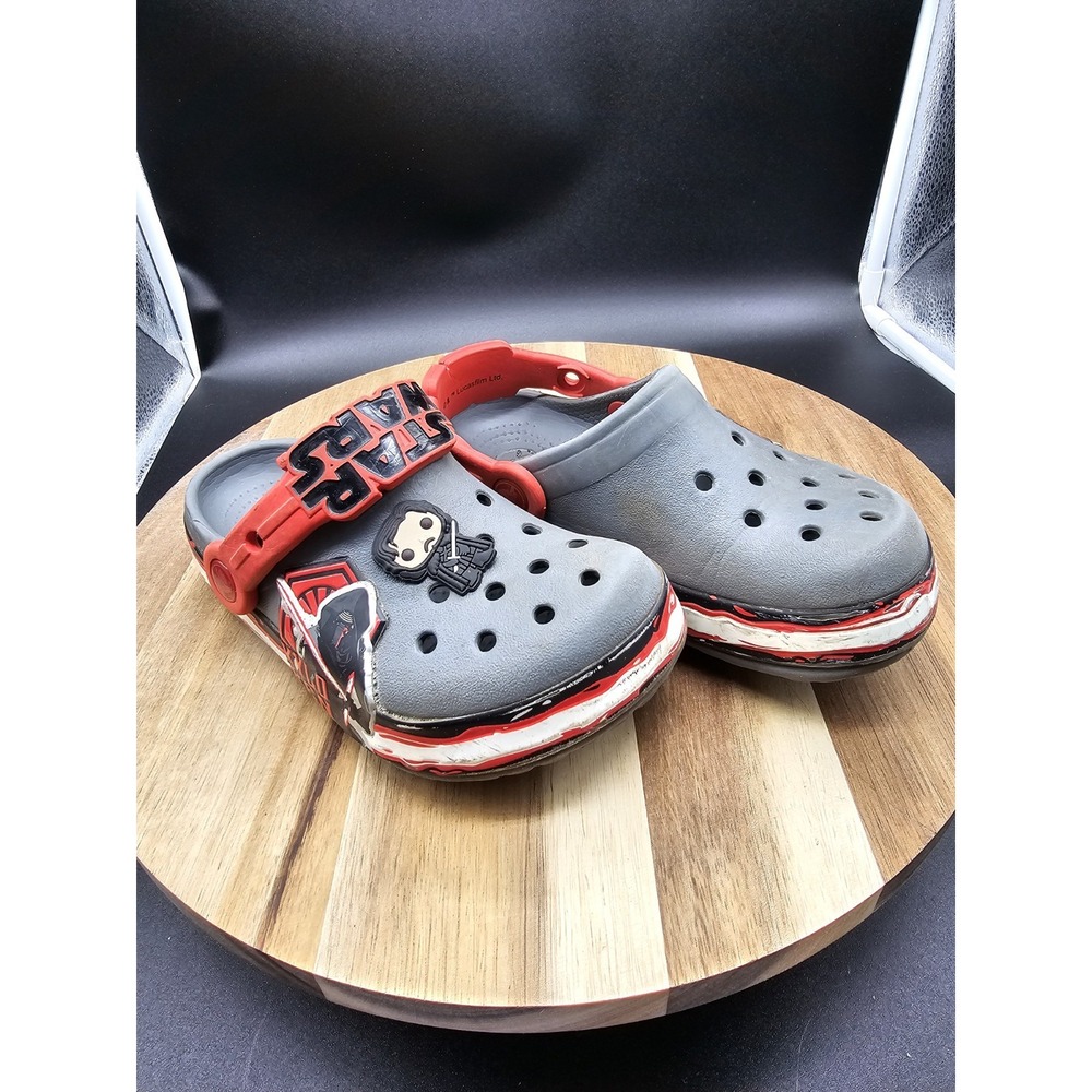 Crocs Star Wars Kylo Ren Villain Kids Size C10/11 Gray Slip On Mule Clog Sandals